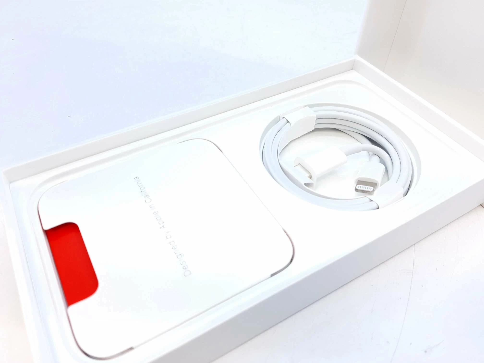 apple-iphone-14-256gb-bateria-100-kod-producenta-mpwh3pxa