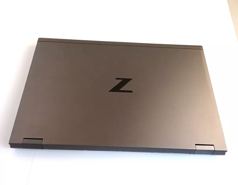 LAPTOP HP ZBOOK I9 32GB RAM RTX A3000 1TB SSD