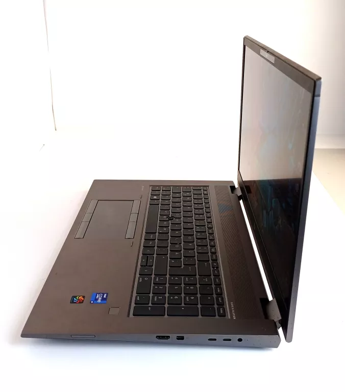 LAPTOP HP ZBOOK I9 32GB RAM RTX A3000 1TB SSD