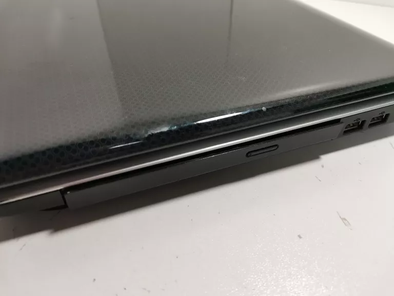 LAPTOP PACKARD BELL TJ65 T4300/4GB/320GB *OPIS