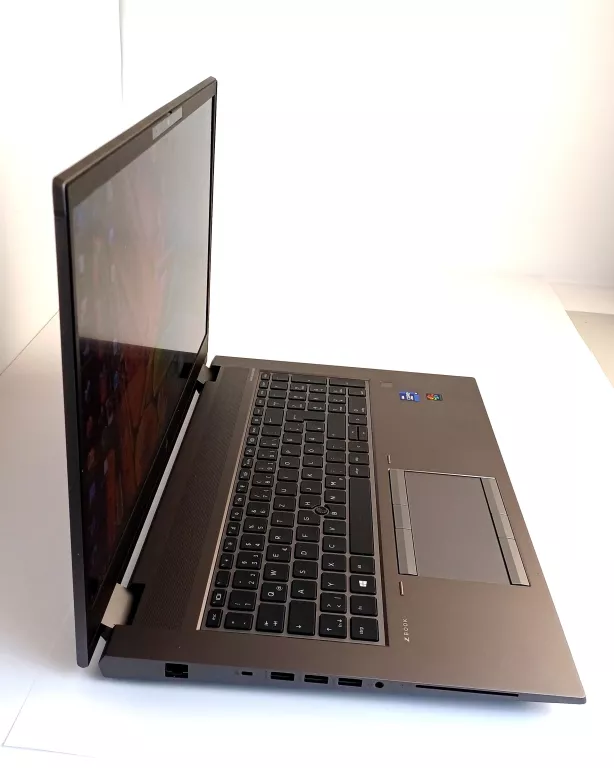 LAPTOP HP ZBOOK I9 32GB RAM RTX A3000 1TB SSD