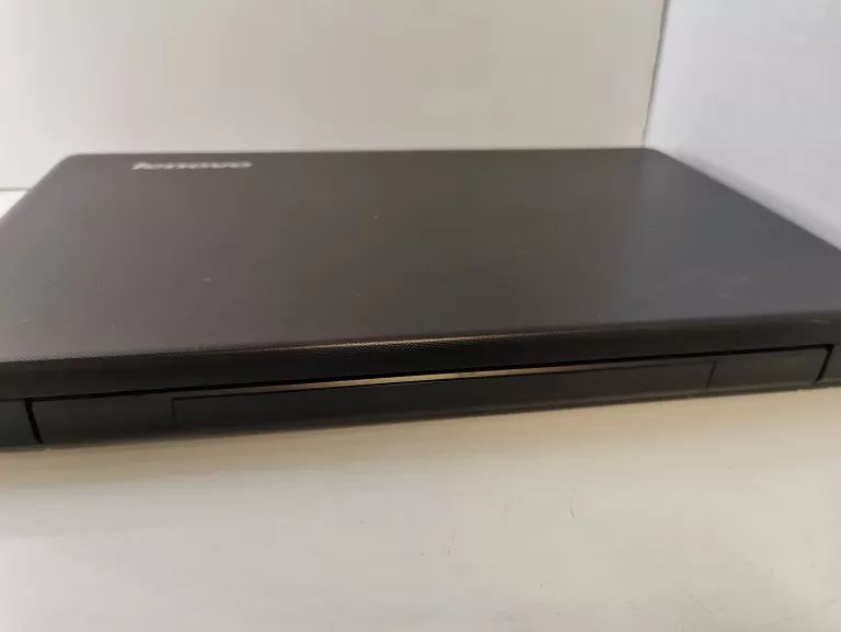 LENOVO G710 4GB/256GB SSD GEFORCE GT820M