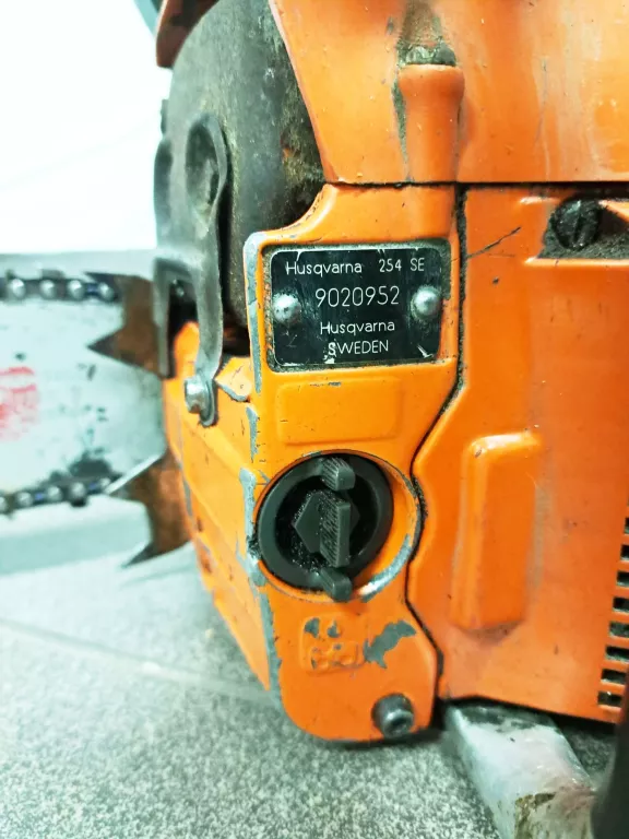 PIŁA SPALINOWA HUSQVARNA 254