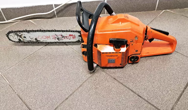 PIŁA SPALINOWA HUSQVARNA 254