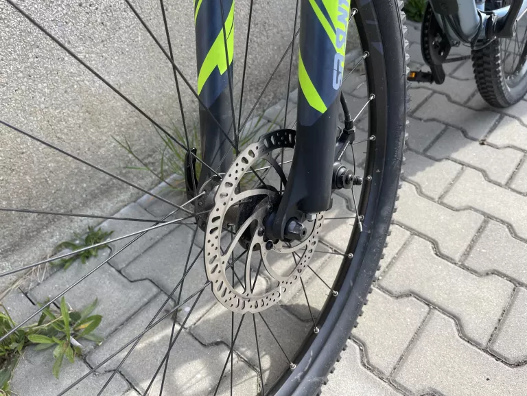 rower-elektryczny-mtb-rockrider-e-st-100-275-s-marka-rockrider