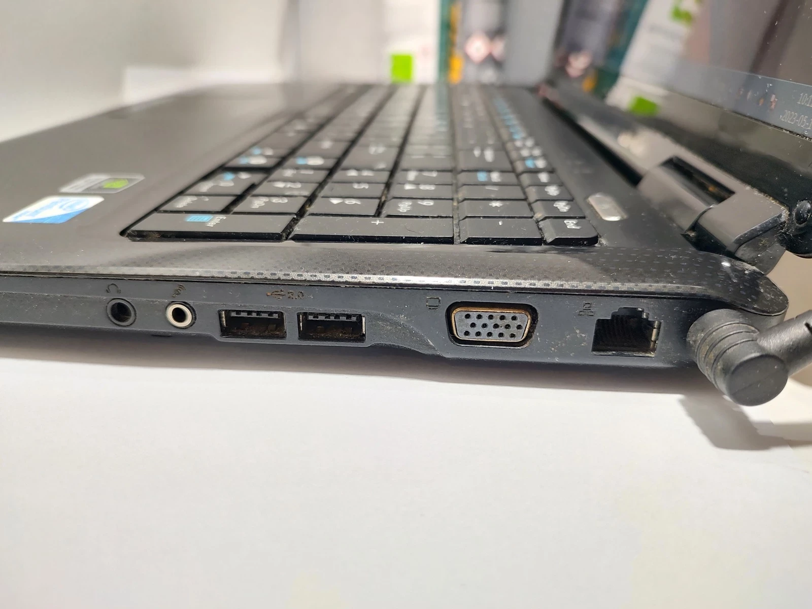 asus-k50in-rozdzielczosc-px-1366-x-768