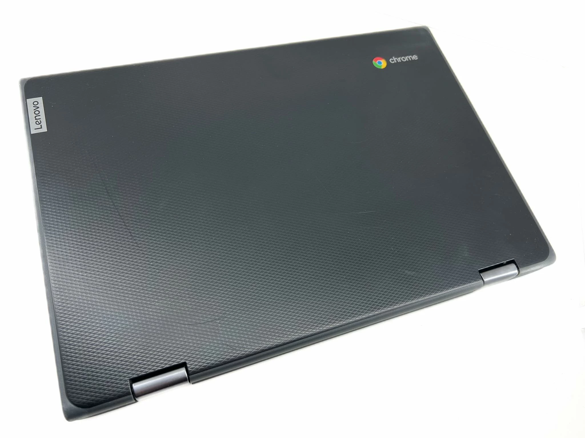 chromebook-lenovo-300e-2nd-gen-mtk-przekatna-ekranu-116