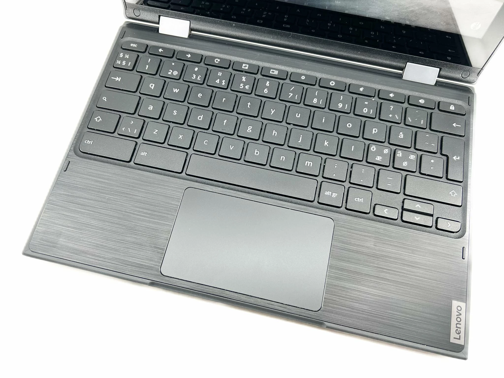 chromebook-lenovo-300e-2nd-gen-mtk-rozdzielczosc-px-1366-x-768