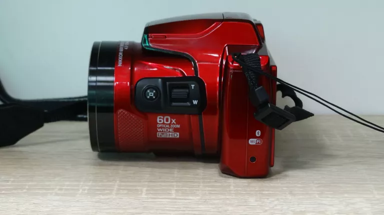nikon-coolpix-b600-czerwony-super-stan-stabilizacja-optyczna-obiektywu