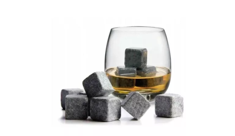 KAMIENNE KOSTKI DO WHISKY GOURMEO 9 SZTUK