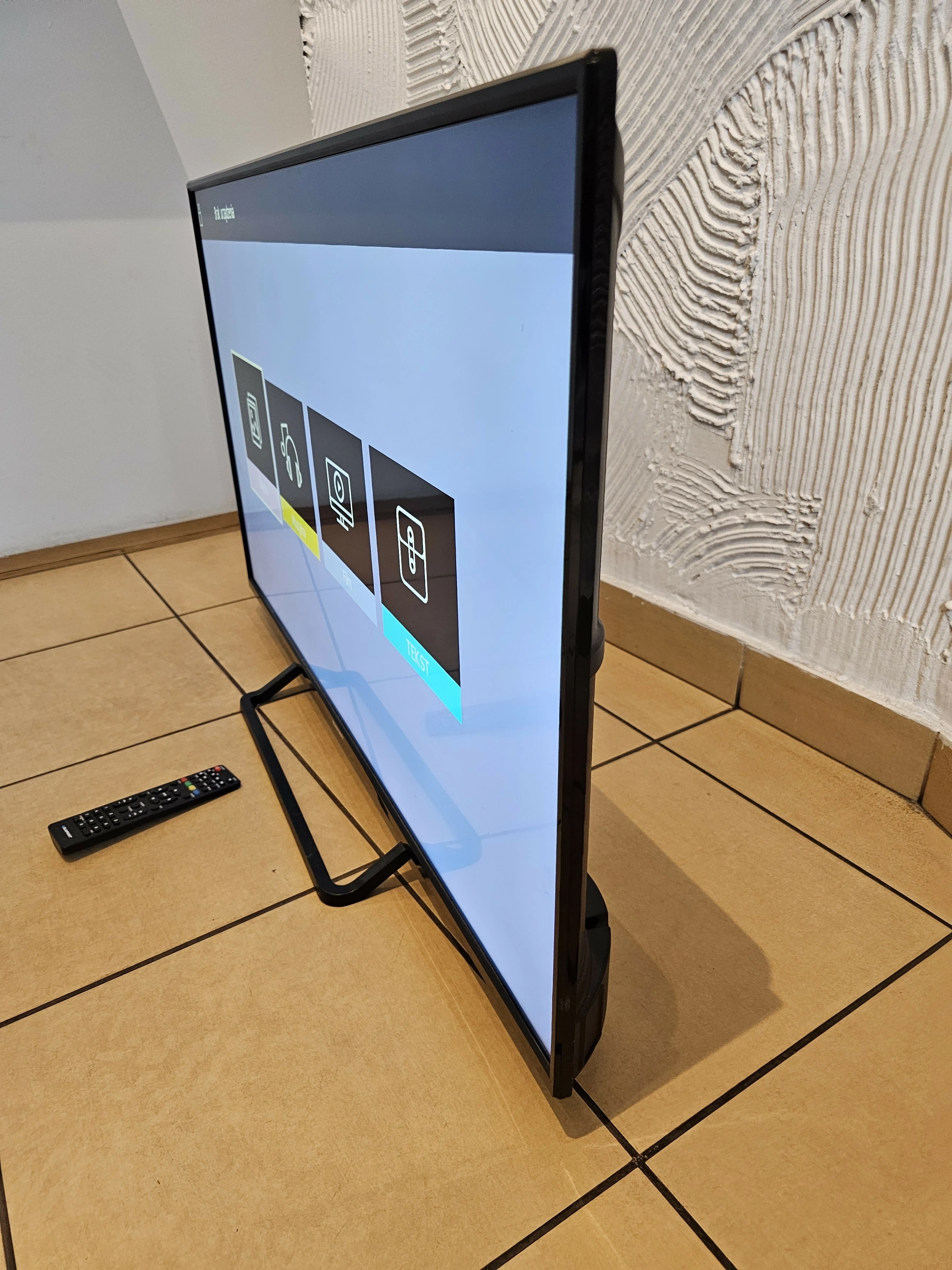 telewizor-blaupunkt-40-cali-bn40f1132eeb-typ-telewizora-led