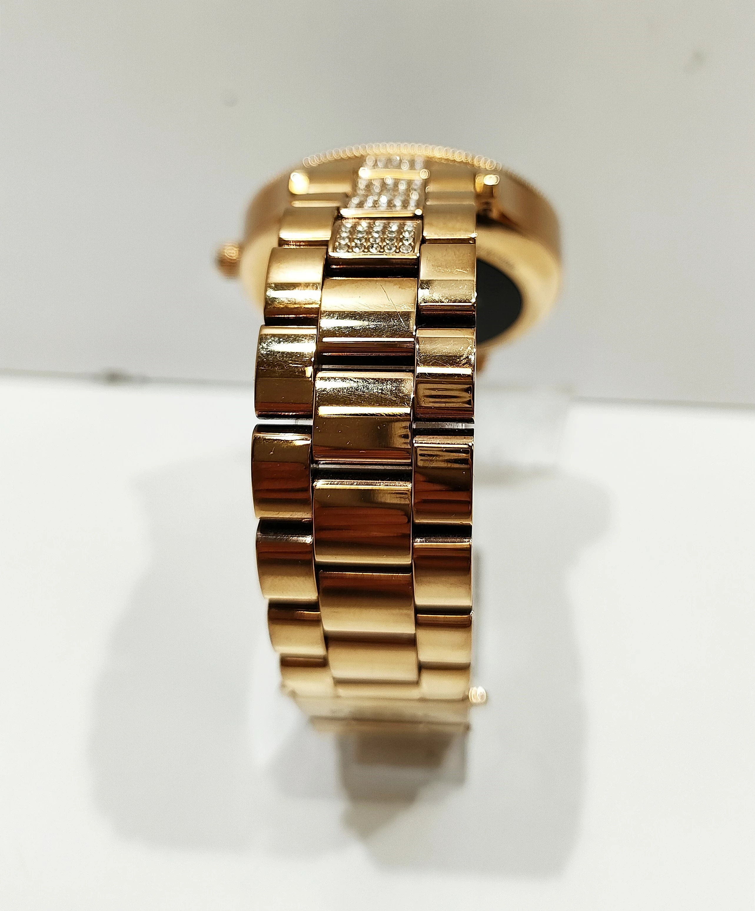 smartwatch-fossil-q-venture-gen-3-dw5a-zloty-ksztalt-koperty-okragly