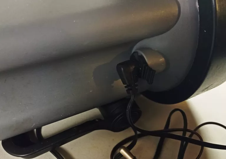 ŁADOWALNA LAMPA LED CLARUS TMSL116