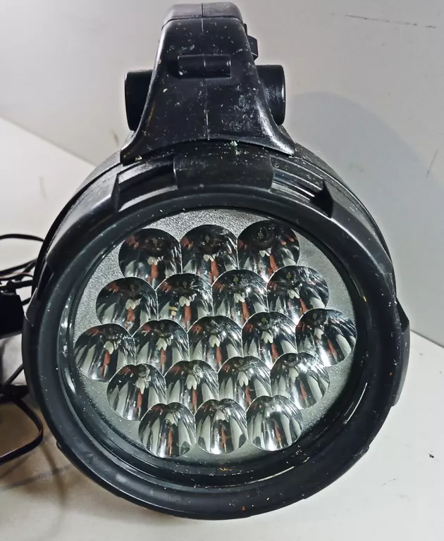 ŁADOWALNA LAMPA LED CLARUS TMSL116