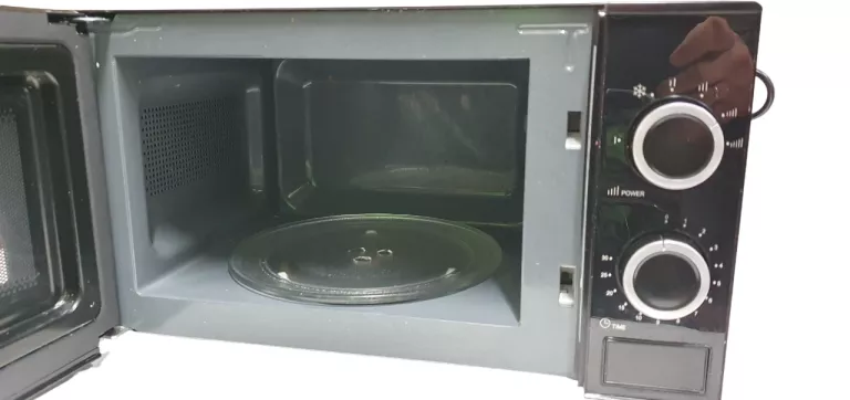 kuchenka-mikrofalowa-amica-amgf17m1b-700w-pojemnosc-17