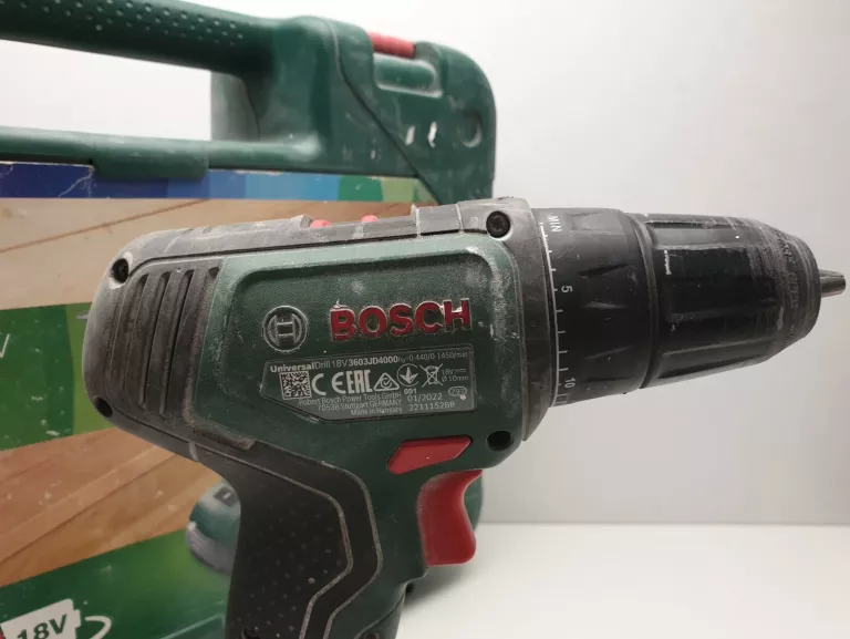 WIERTARKO-WKRĘTARKA BOSCH UNIVERSAL DRILL 18V