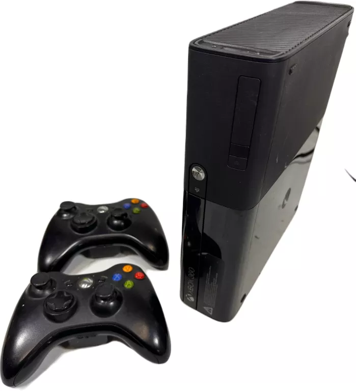 KONSOLA XBOX 360 E 1538 DWA PADY ZASILACZ