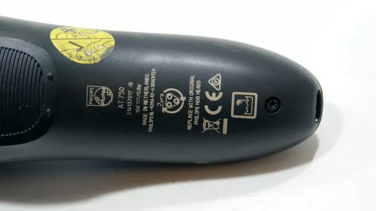 maszynka-golarka-philips-at750-zasilanie-209202-1769478