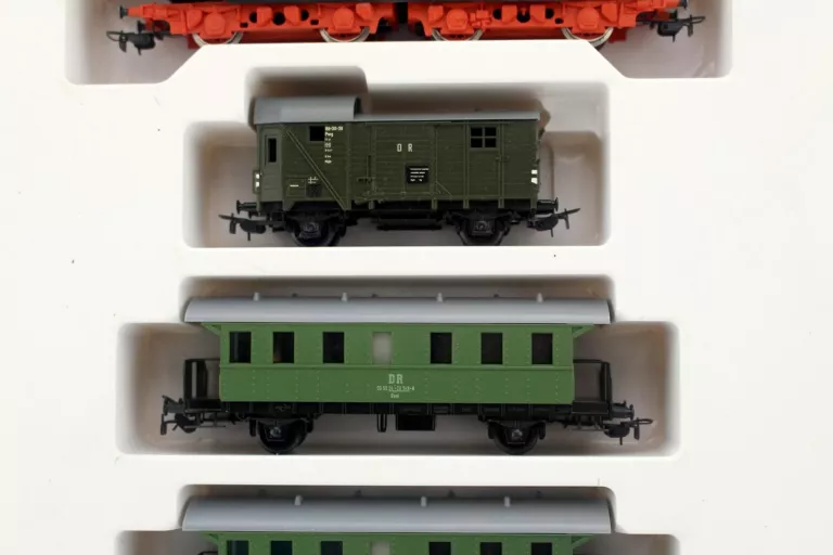 poszukiwany-zestaw-piko-h0-expert-szlabany-product-id