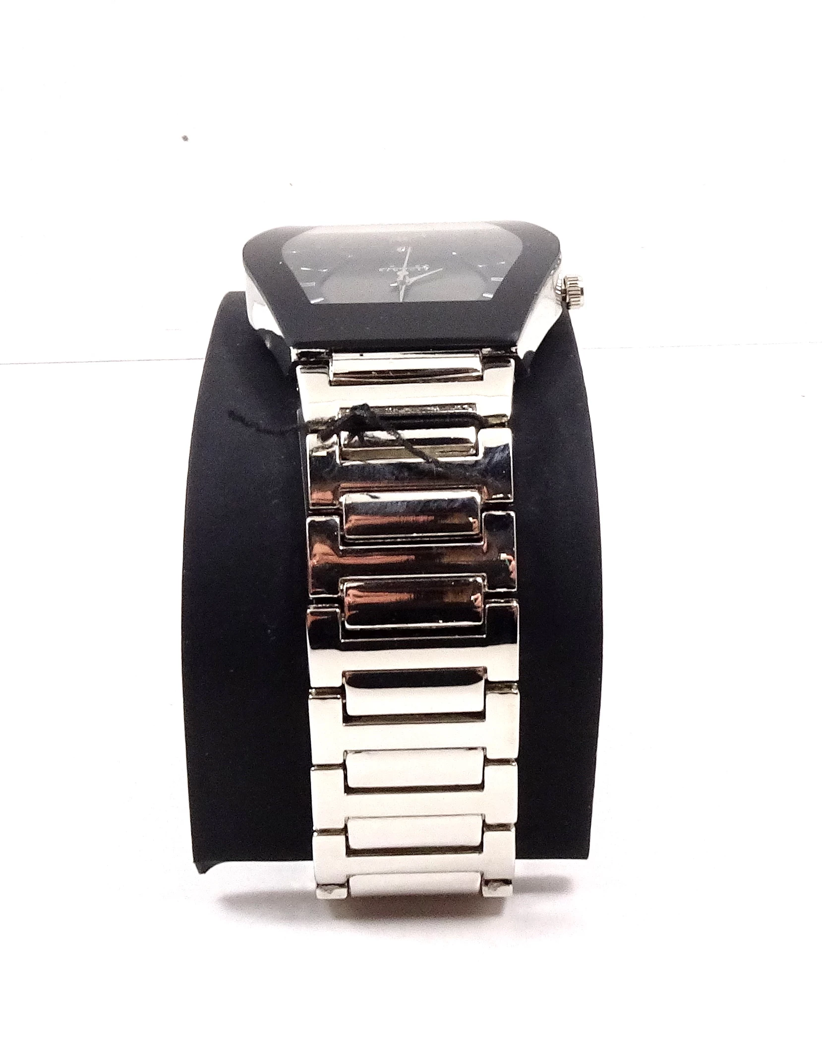 zegarek-jones-new-york-mechanizm-kwarcowy