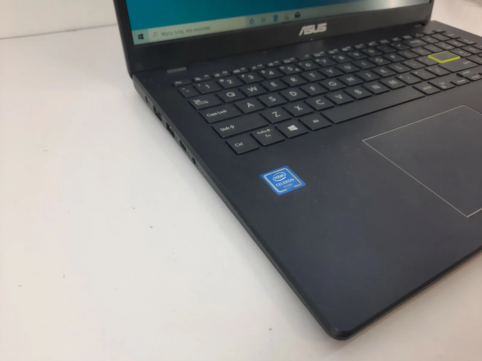 laptop-asus-e510m-zasilacz-kod-producenta-e510m