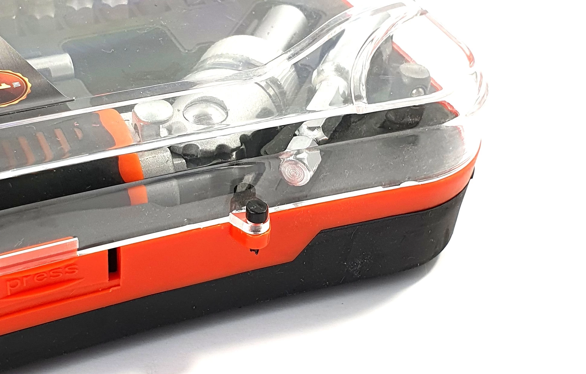 mad-lit-zestaw-narzedzi-z-grzechotka-jak-nowe-liczba-elementow-w-zestawie-30