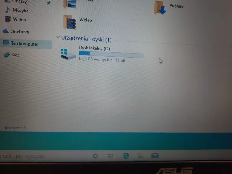 laptop-asus-e510m-zasilacz-seria-procesora-intel-celeron