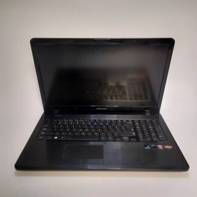 LAPTOP SAMSUNG 355E