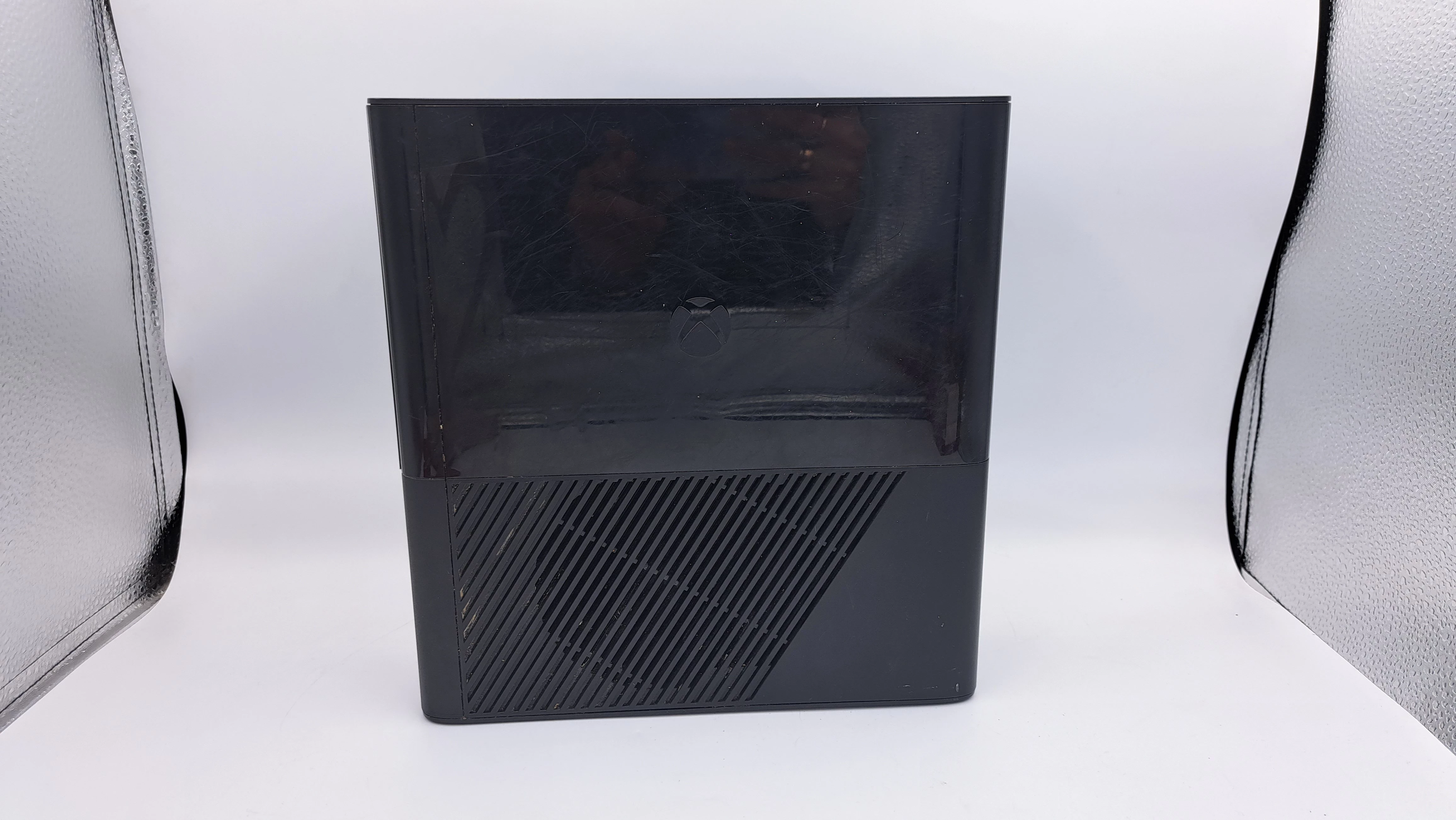 konsola-xbox-360-250gb-kinect-uszkodzona-wersja-konsoli-205974-225546