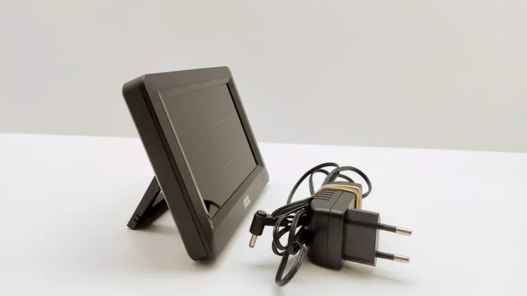 stacja-pogodowa-sterowana-radiowo-ade-ws-2105-2-stan-uzywany