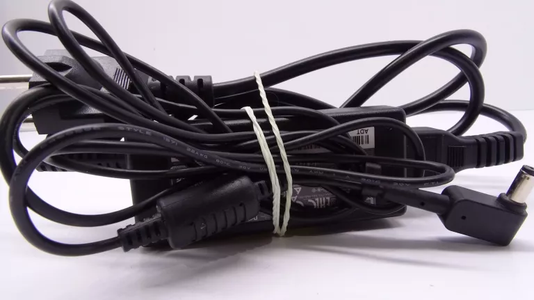 laptop-acer-aspire-3-i5-1035g1-8gb-512-ssd-win10-typ-dysku-twardego-ssd