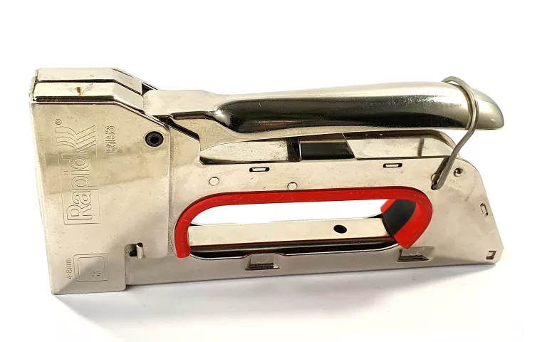 ZSZYWACZ TAKER RAPID R153