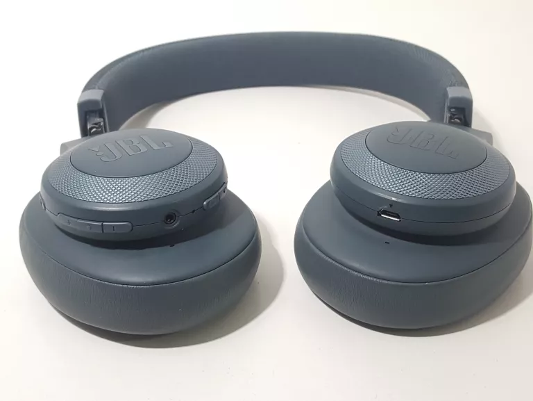 SŁUCHAWKI JBL E65BTNC