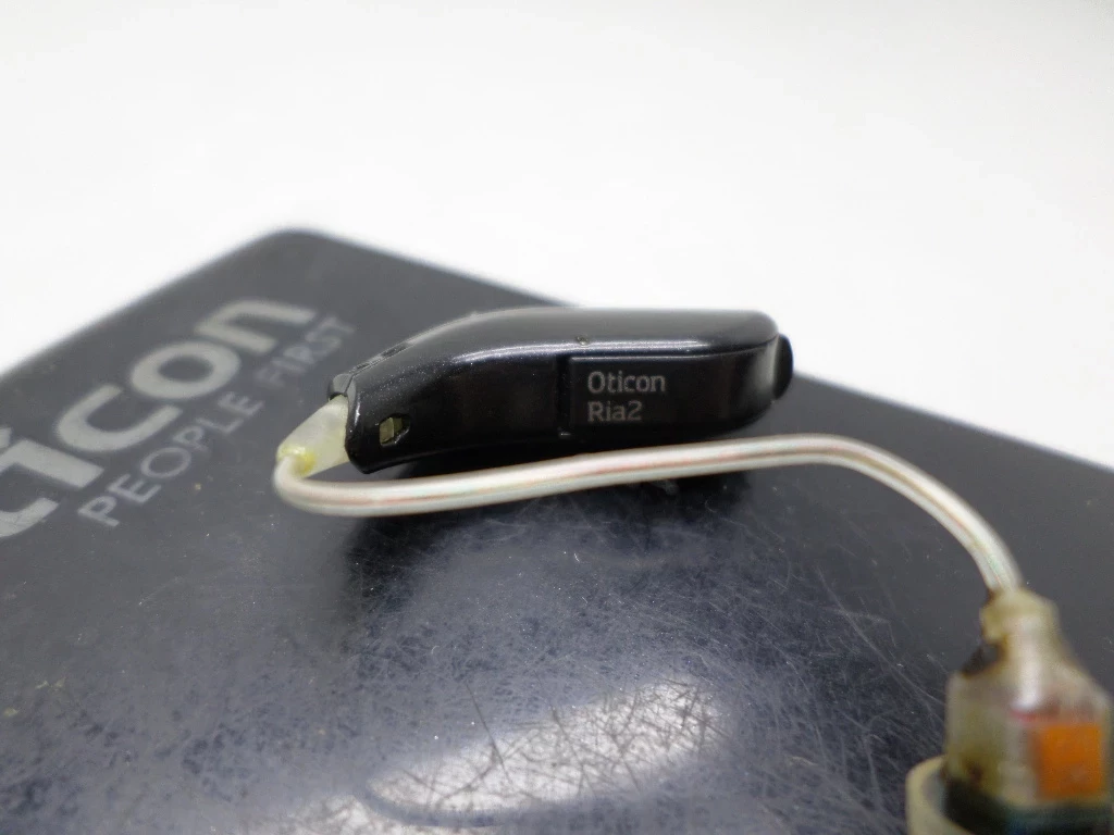 aparaty-sluchowe-oticon-ria2-marka-oticon