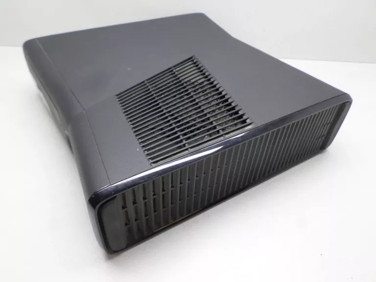 KONSOLA XBOX 360 KINECT 1 PAD