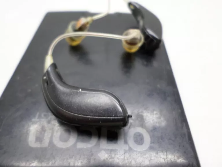 aparaty-sluchowe-oticon-ria2-rodzaj-zauszny