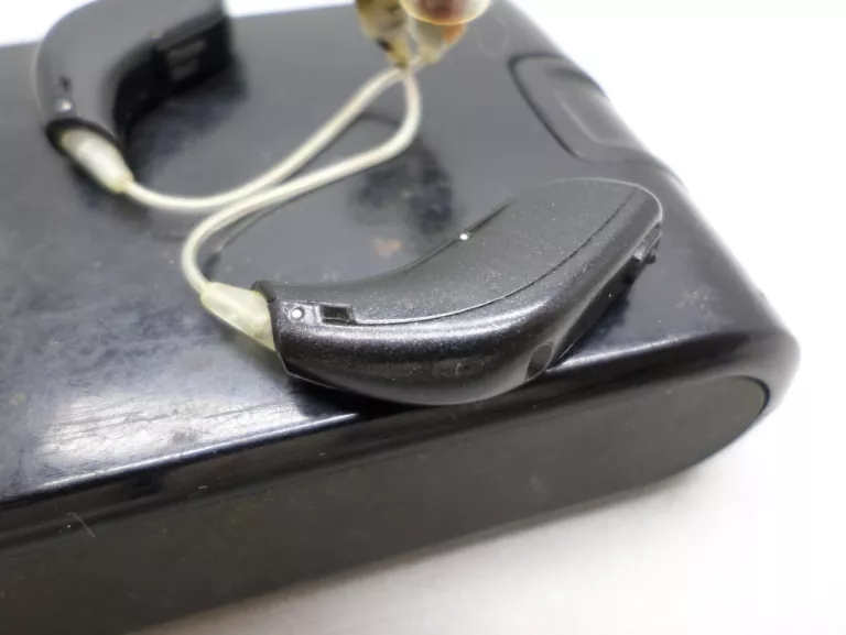 aparaty-sluchowe-oticon-ria2-stan-uzywany