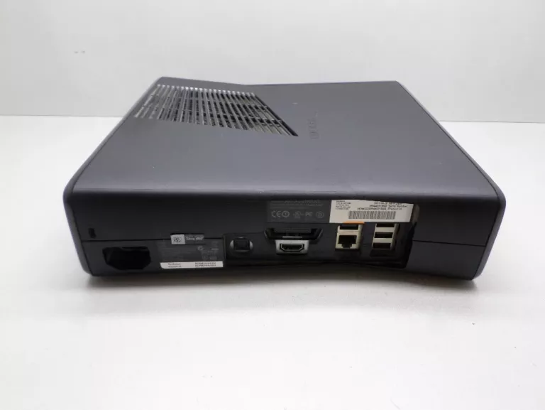 KONSOLA XBOX 360 KINECT 1 PAD