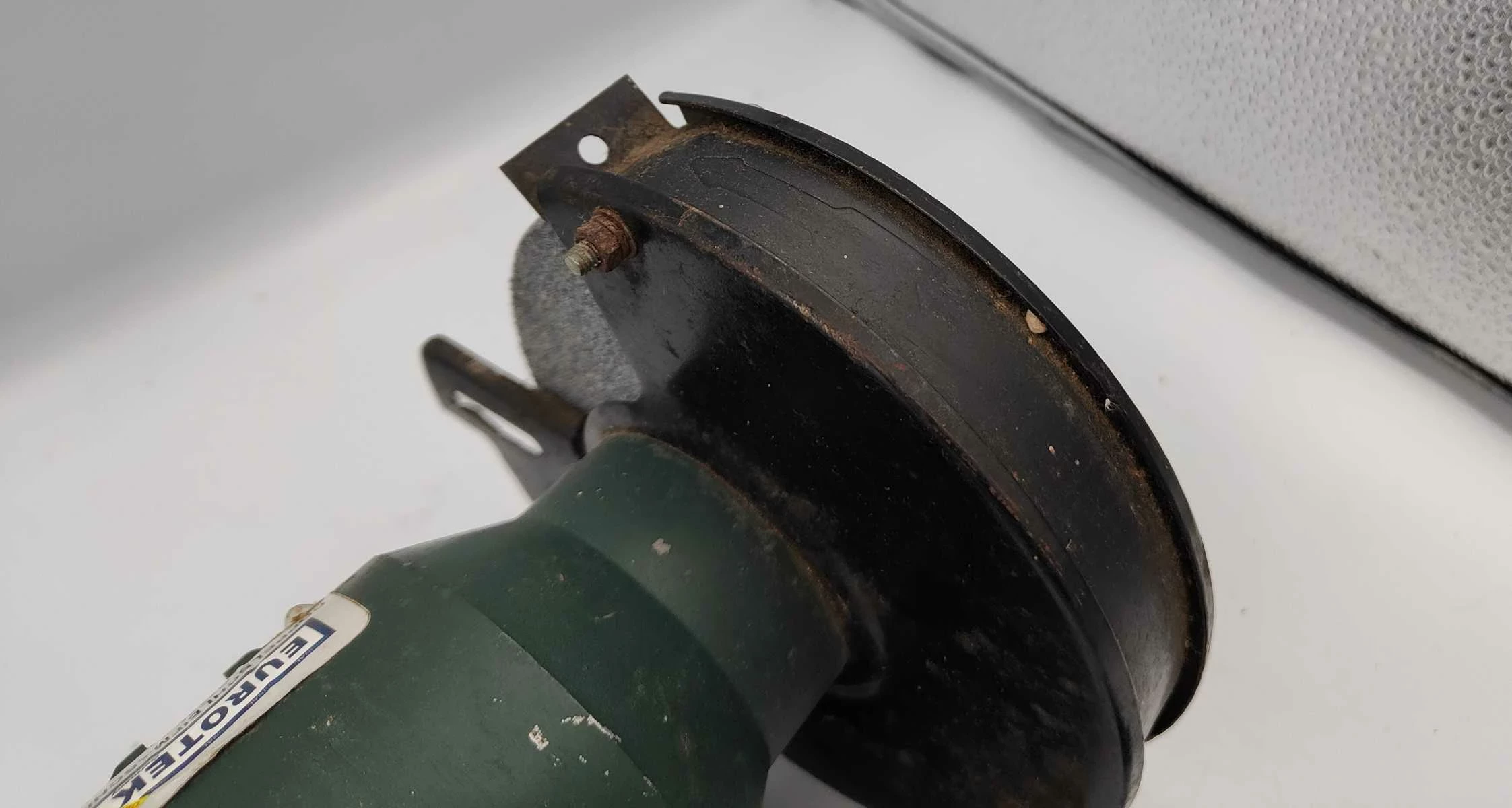 szlifierka-stolowa-eurotec-bg202-1200w-product-id