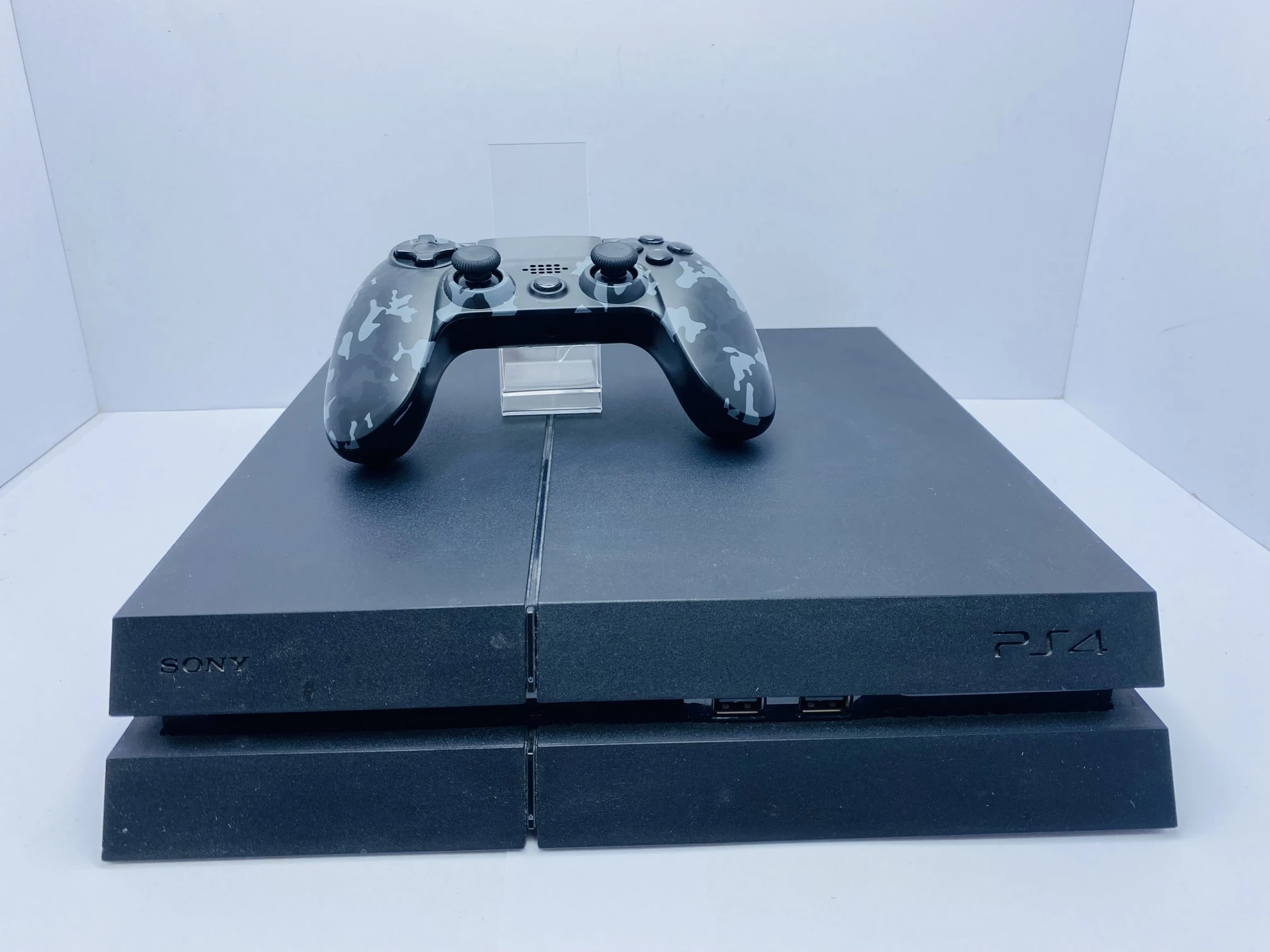 KONSOLA SONY PS4 1 TB + PAD | Konsole | Loombard.pl