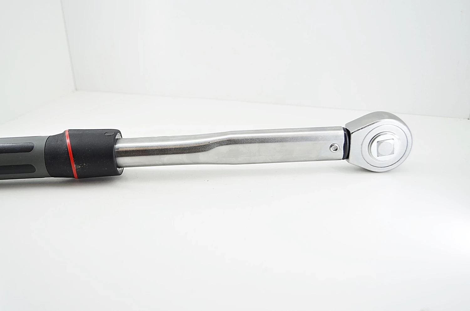 klucz-dynamometryczny-wurth-20-100-12-ean-gtin-1236547896