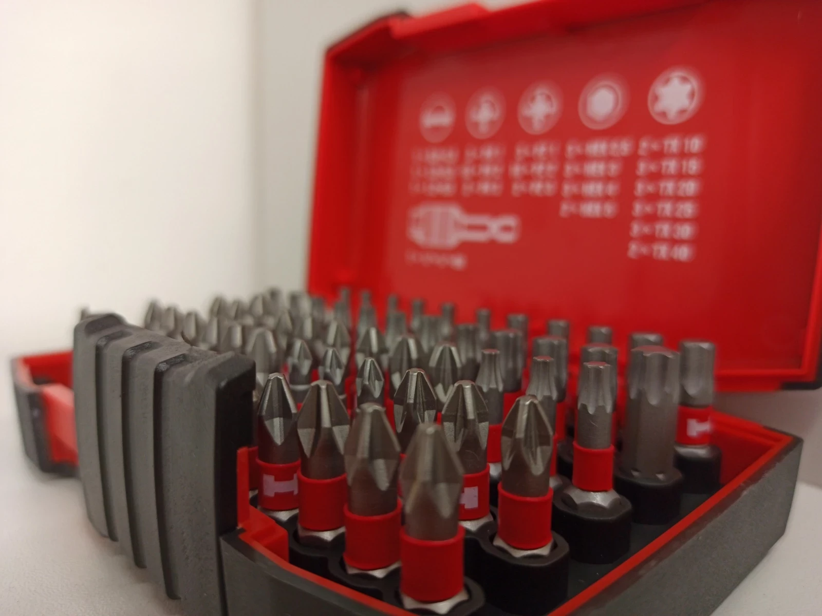 bity-hilti-bit-ser-pro-uni-torsion-dlugosc-bitu-25mm