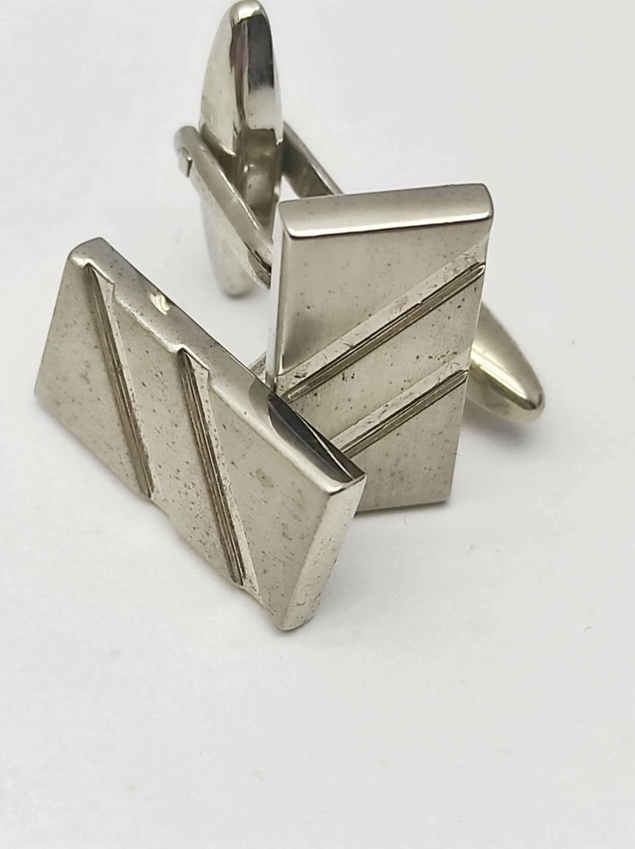 piekne-firmowe-spinki-do-mankietow-vernon-ean-gtin-6927889582776