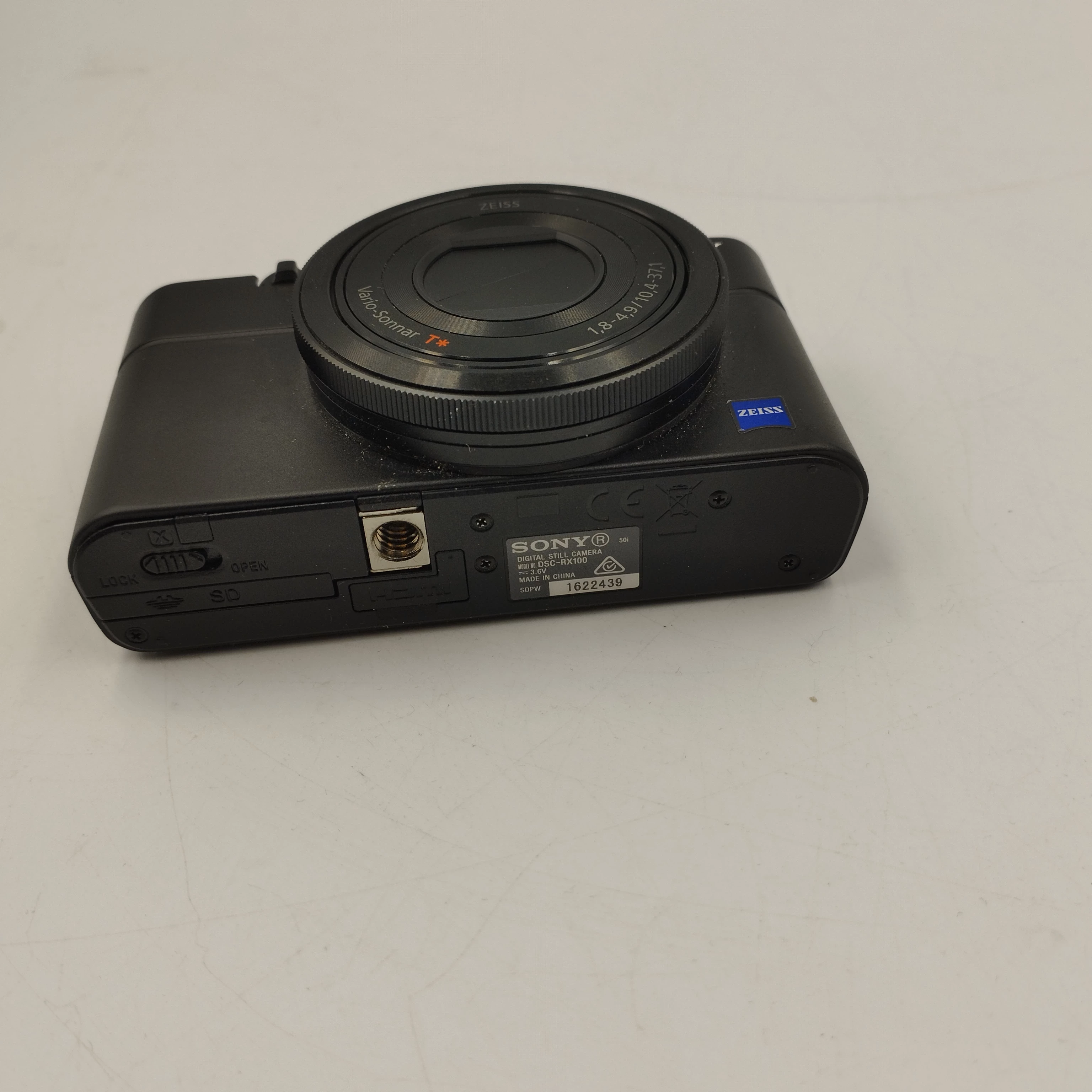 aparat-cyfrowy-sony-dsc-rx100-stan-uzywany