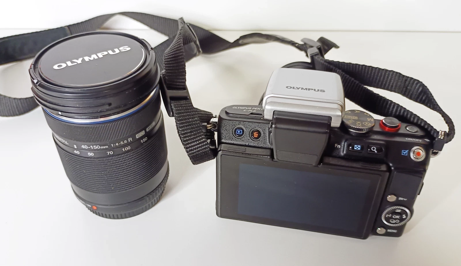 aparat-olympus-pen-e-pl62-obiektyw-etui-czarne-w-zestawie-korpus