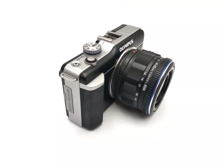 aparat-cyfrowy-olympus-e-pl1-obiektyw-14-42-mm-marka-olympus