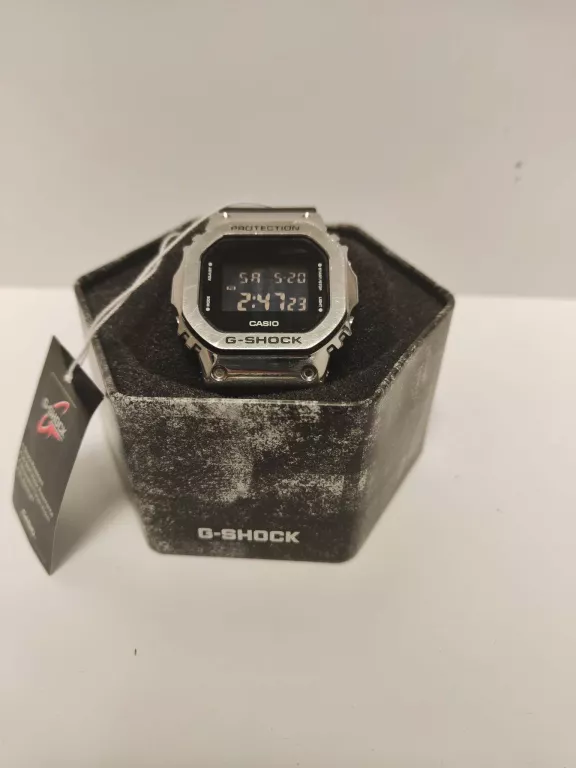 ZEGAREK CASIO GM-5600- 1 ER