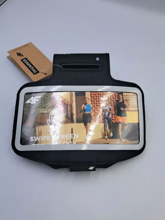 etui-na-telefon-do-biegania-4f-chopina-2-katowice