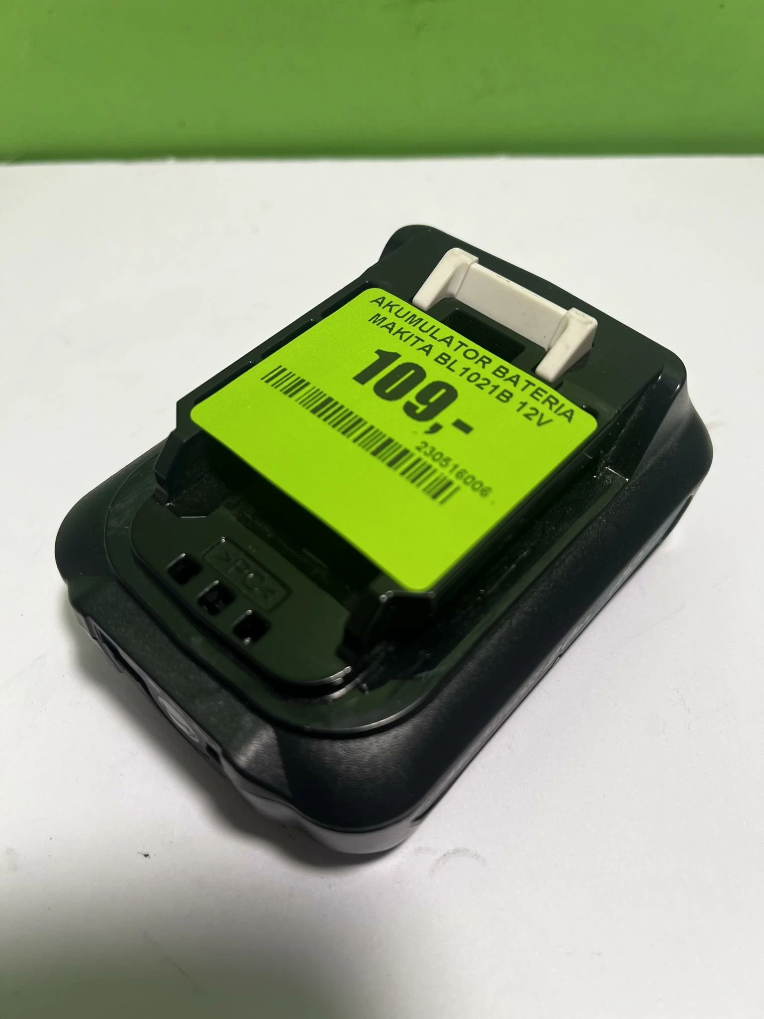 akumulator-bateria-makita-bl1021b-12v-20ah-stan-uzywany