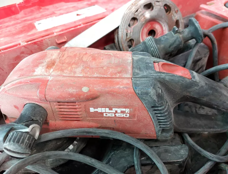 SZLIFIERKA DO BETONU HILTI DG 150 - OPIS